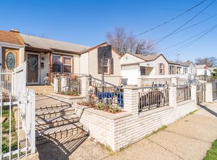 137 Custer Ave, Jersey City, NJ 07305