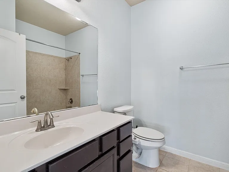 7337 Menchaca Rd #29 — Photo 6