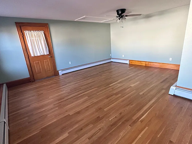 146 Harrington Ave — Photo 20