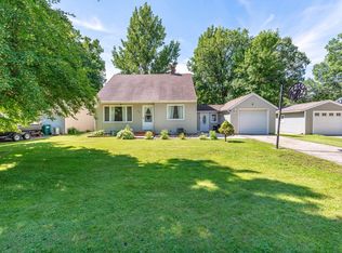 504 1st Ave SE, Pelican Rapids, MN 56572