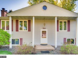 550 Ranchview Ln N, Plymouth, MN 55447