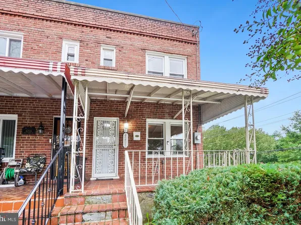 4201 Gault Pl NE, Washington, DC 20019