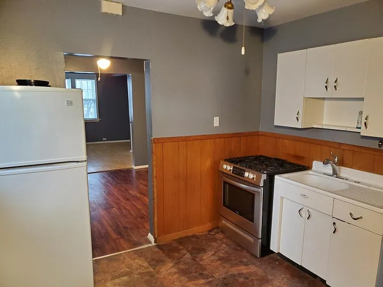 50 Progressive Ave — Photo 8