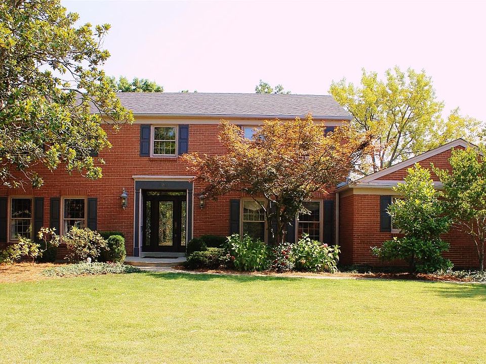 1st image of 6951 Woodsedge Dr