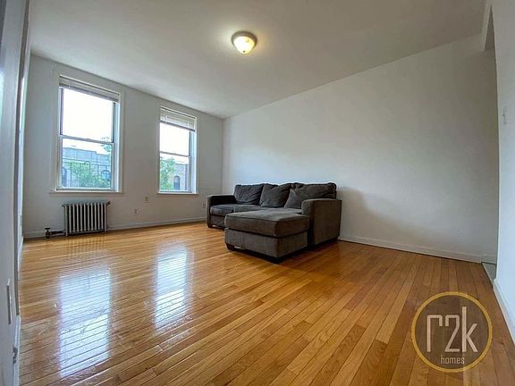 3rd image of 31-38 35th St #5