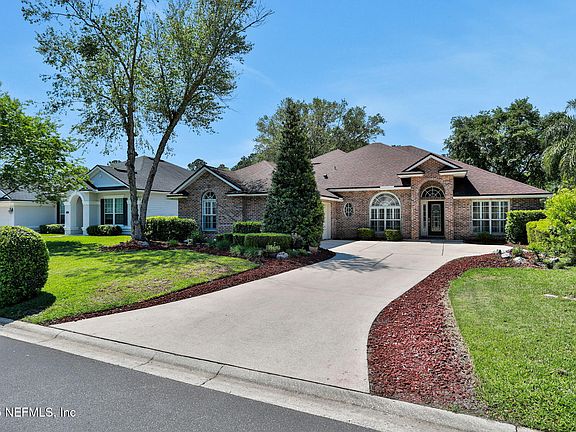 3rd image of 365 BELL BRANCH Lane