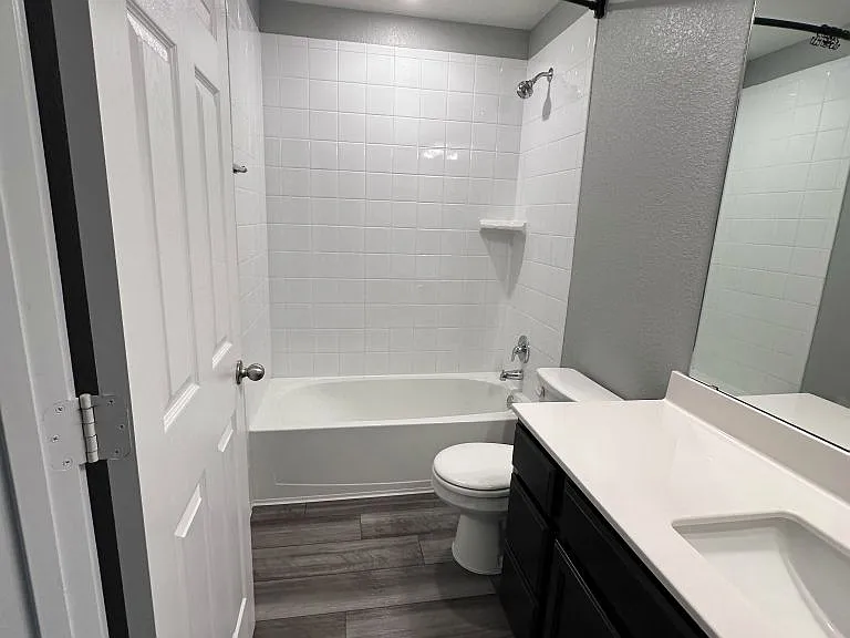 2403 Elba Dr — Photo 24