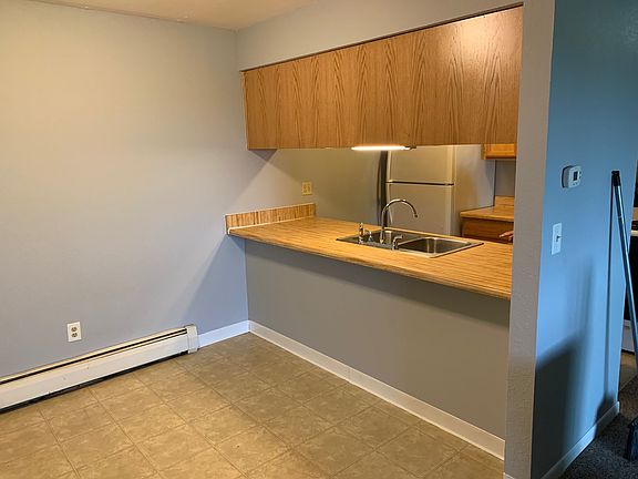 2nd image of 267 Sanford St #11270505