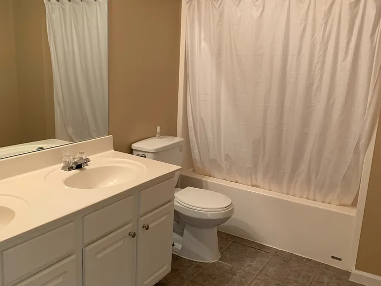 4031 Kingsley Park Ln — Photo 11