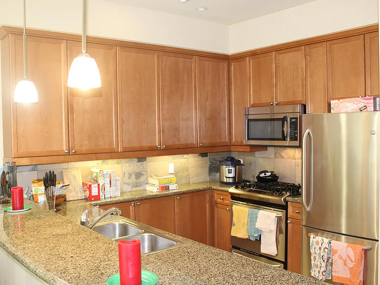 400 Washington Ave #111 — Photo 7