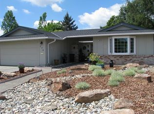 174 Valley Lakes Dr, Santa Rosa, CA 95409