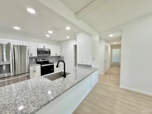 4035 Tonbridge Cir, Pensacola, FL 32514