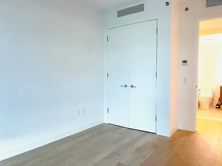 33-66 Farrington St #10J — Photo 12