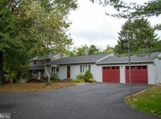 363 Bristol Rd, Warminster, PA 18974