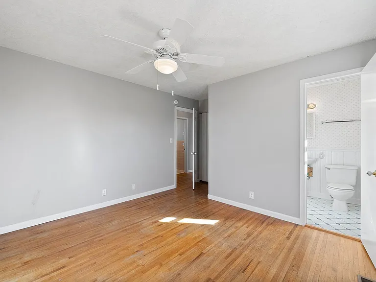 318 Verdun Dr — Photo 17