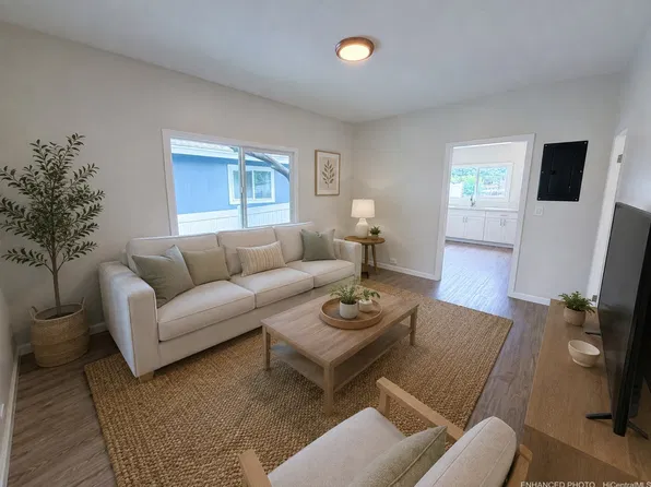 94-111 Pahu St #C, Waipahu, HI 96797