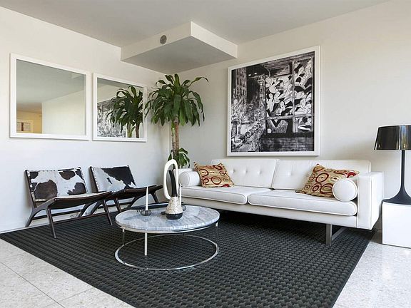 3rd image of 708 S Barrington Ave APT 211
