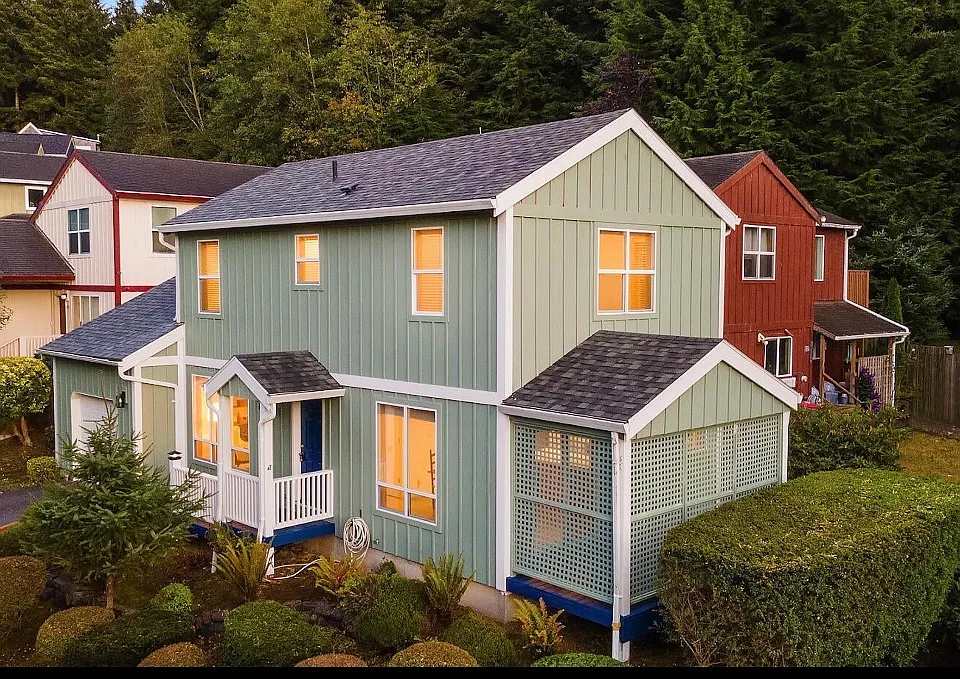 411 Elk Creek Rd