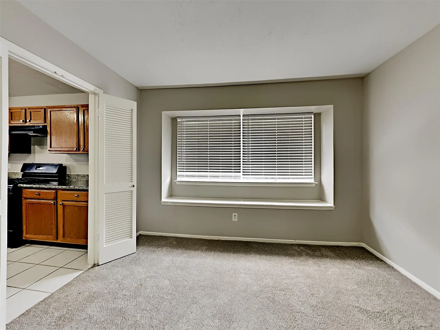 2 bed, 2.0 bath, 1712 sqft, $1,739 — Photo 3