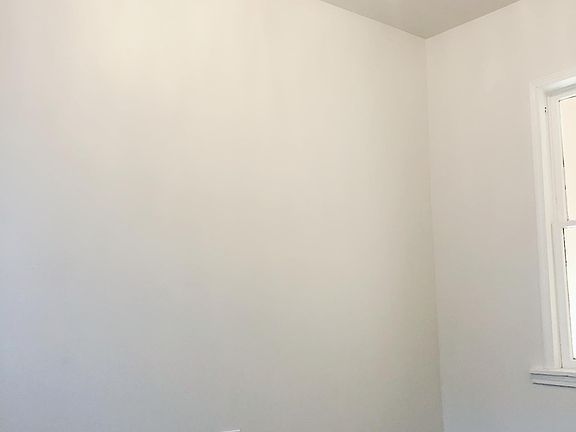 5th image of 2821 W Wellington Ave #2