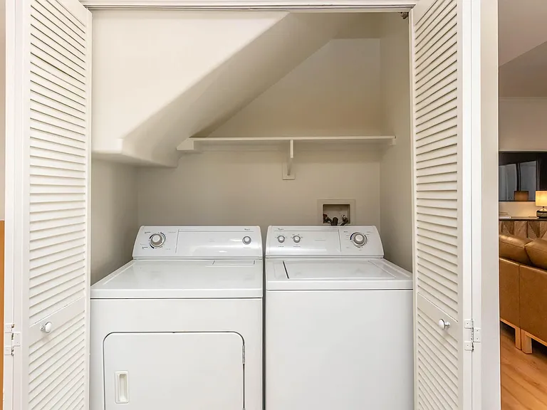 Colony Townhomes — Photo 79