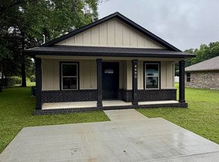 4490 Oak Ln, Milton, FL 32570