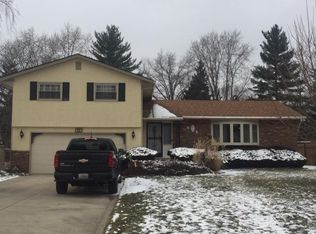 459 Heather Hill Rd, Columbus, OH 43213