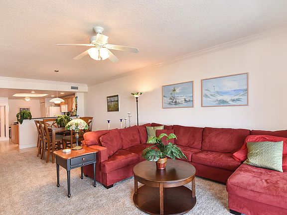 4th image of 806 Mystic Dr #D405