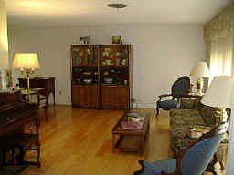 2nd image of 1376 Williams Ct