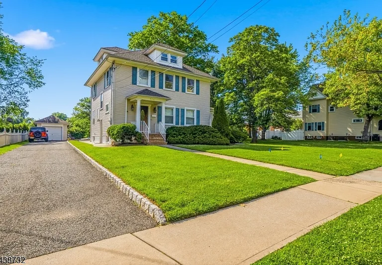 306 Walnut Ave — Photo 3