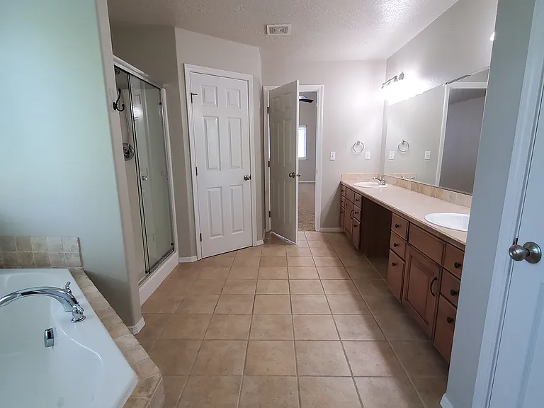 1249 E Sicily St — Photo 22