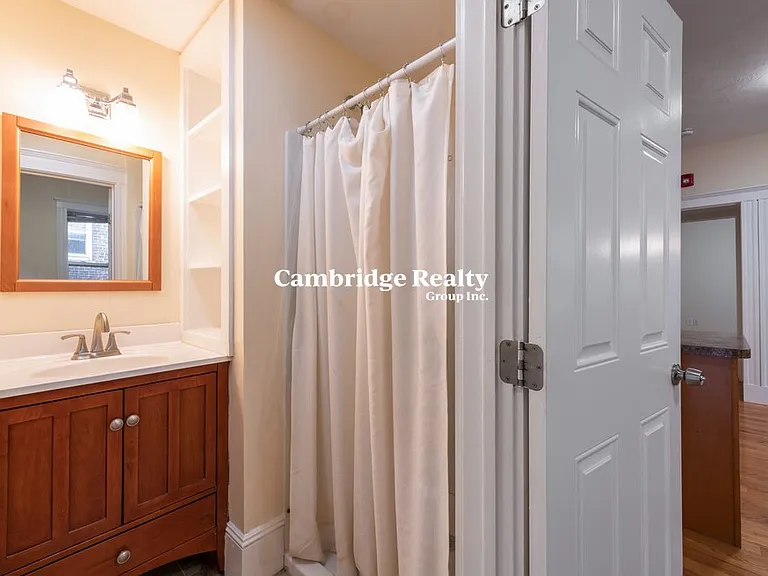 887 Huntington Ave #3T — Photo 4