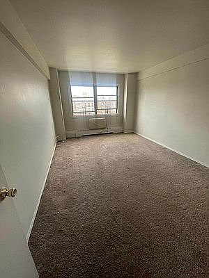 3rd image of 109-20 Queens Blvd APT 7