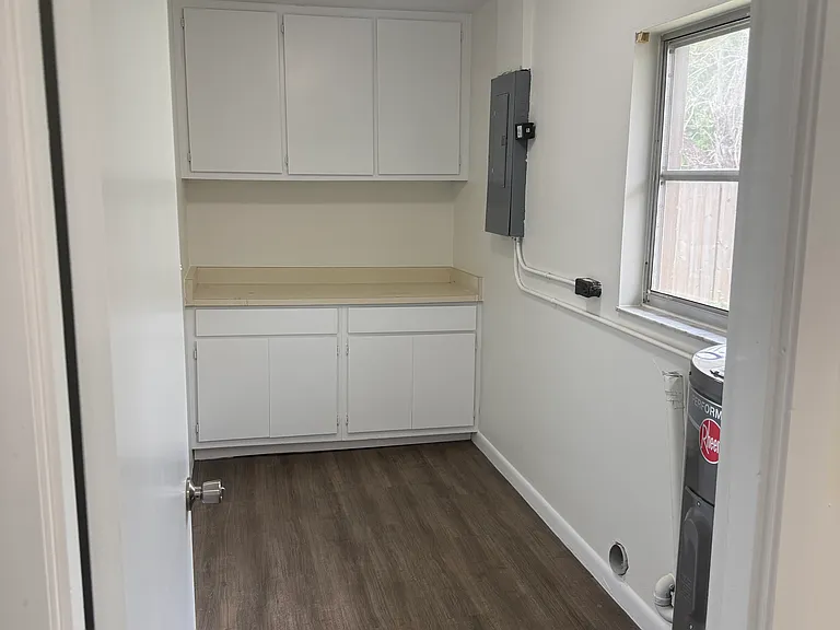 308 Canyon Dr N — Photo 18