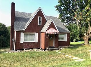 115 Saint Wendelins Rd, Butler, PA 16002