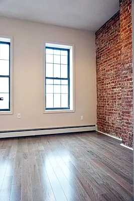 Rented by Purple Stone Realty LLC | media 9