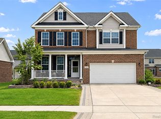 51011 Rockingham Dr, Canton, MI 48188
