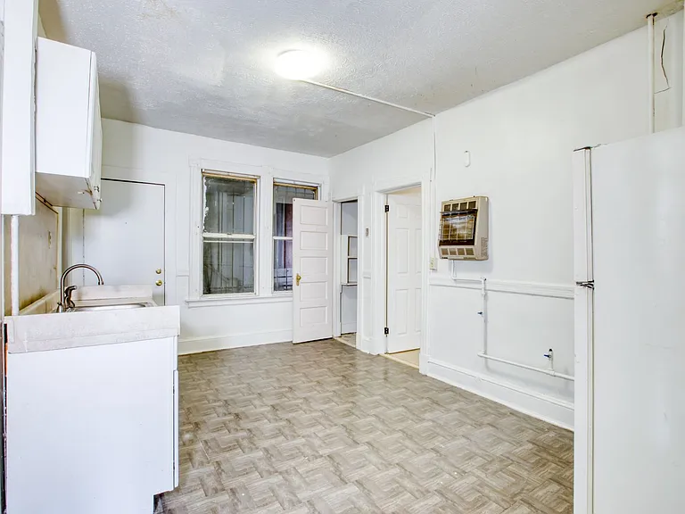 825 Park St #2N — Photo 9