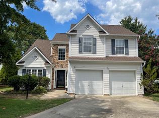 511 N Waters Edge Dr, Durham, NC 27703