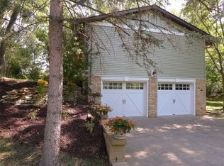 254 Hickory St, Saint Paul, MN 55115