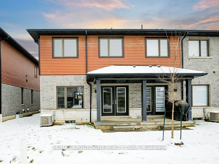 120 Court Dr #85 — Photo 35