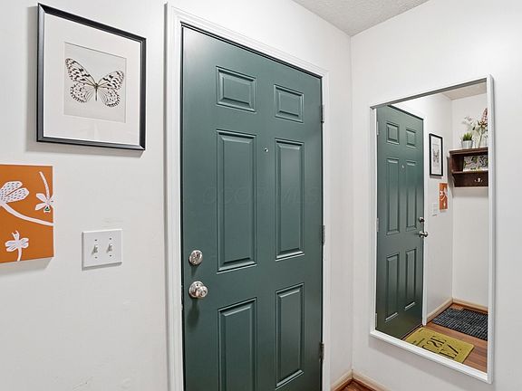 4th image of 4010 Meadowick Dr #84C