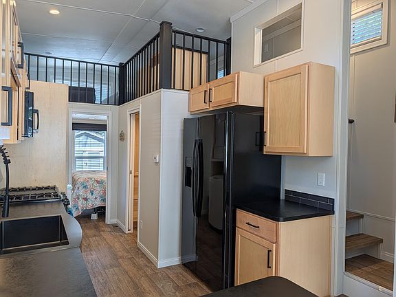 5th image of 30311 Whitebirch Way