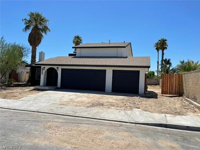 6717 Larchwood Ln, Las Vegas, NV, 89103