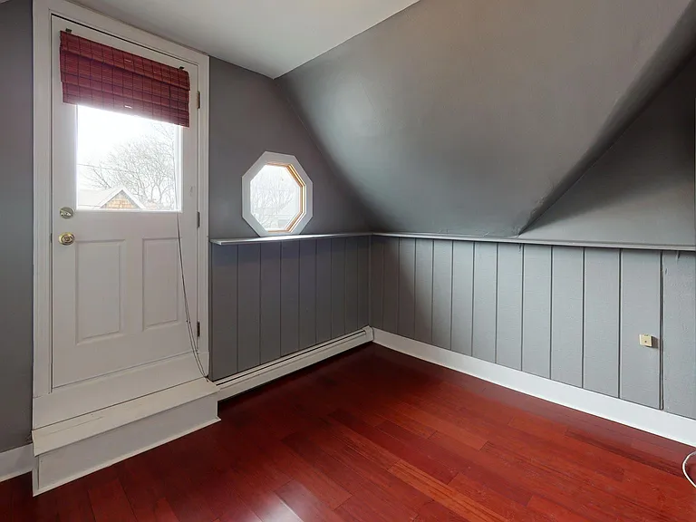 19 Charles St #2 — Photo 7