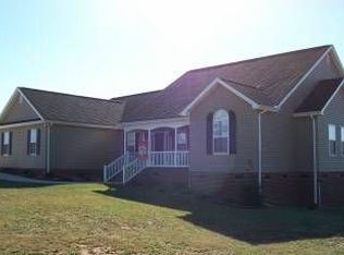 334 Greenpond Rd, Fountain Inn, SC 29644