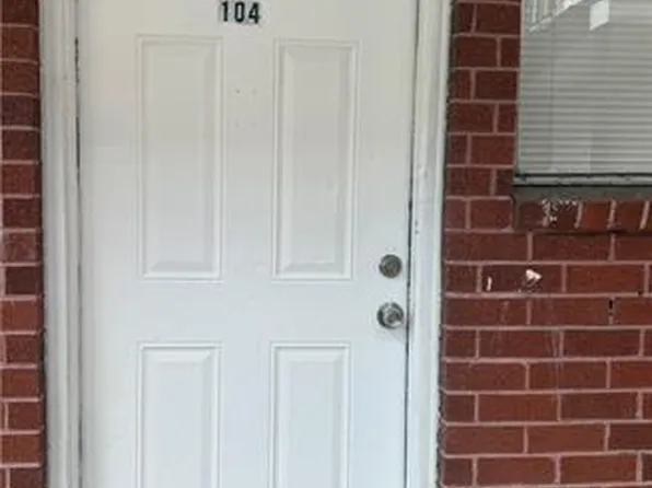 707 N Robertson St, Chalmette, LA