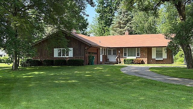 1st image of 3029 Riverwood Hts
