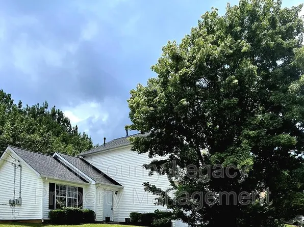 760 Mountain Ridge Way, Lithonia, GA 30058