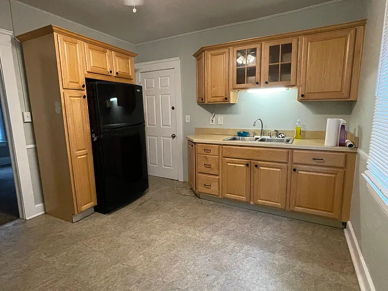 16428 Braddock Ave #1 — Photo 2